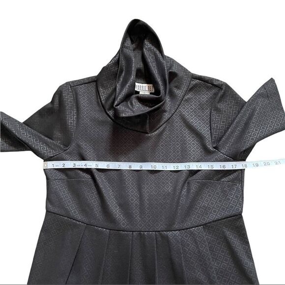 Robbie Bee Black Cowl Neck Dress Size 6 - Picture 11 of 15